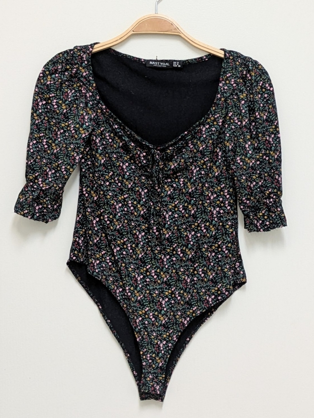 Nasty Gal Floral V Neck Floral Ruched Sexy Bodysuit 4